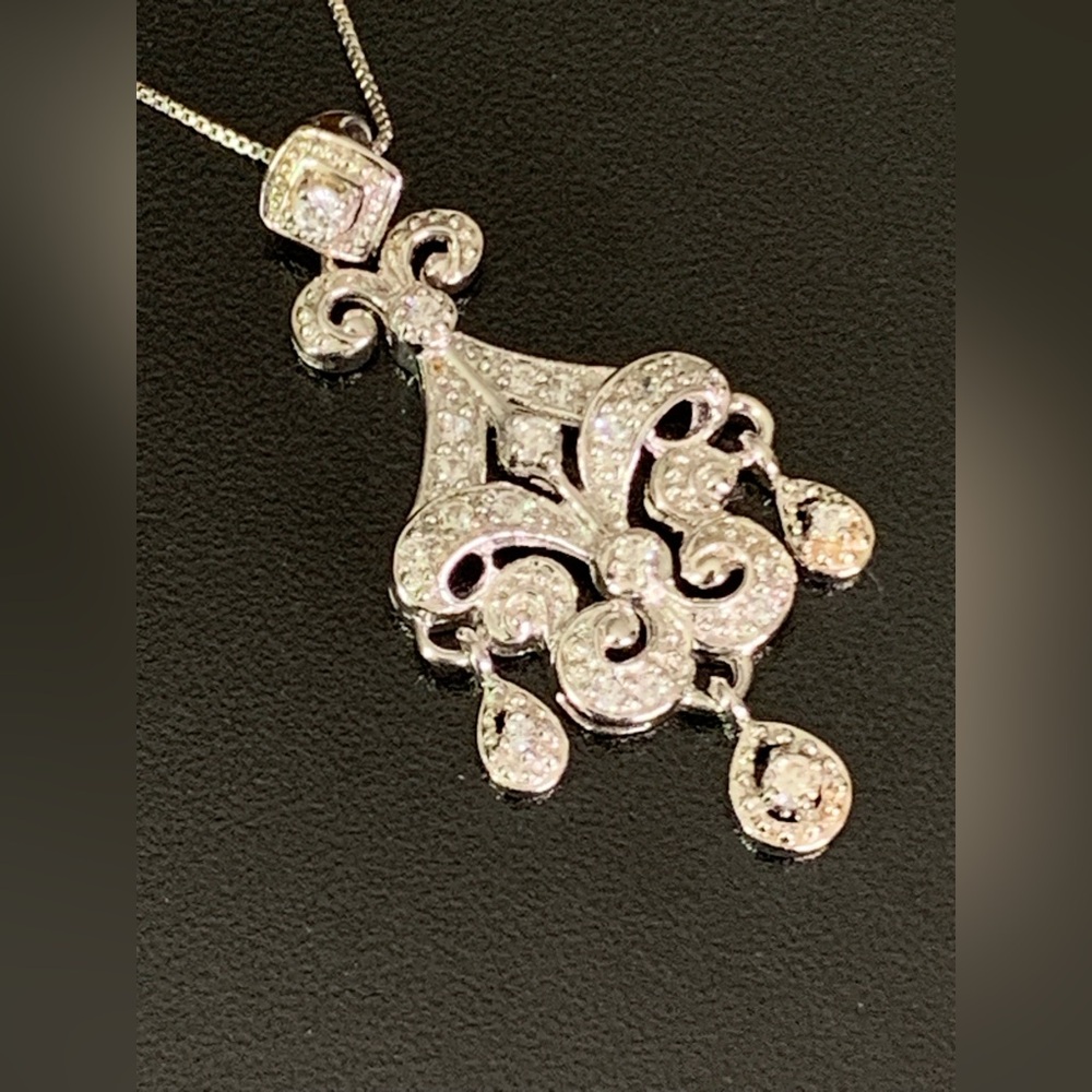 Pretty Vintage 925 Sterling Silver Cubic Zirconia Chandelier Pendant Necklace